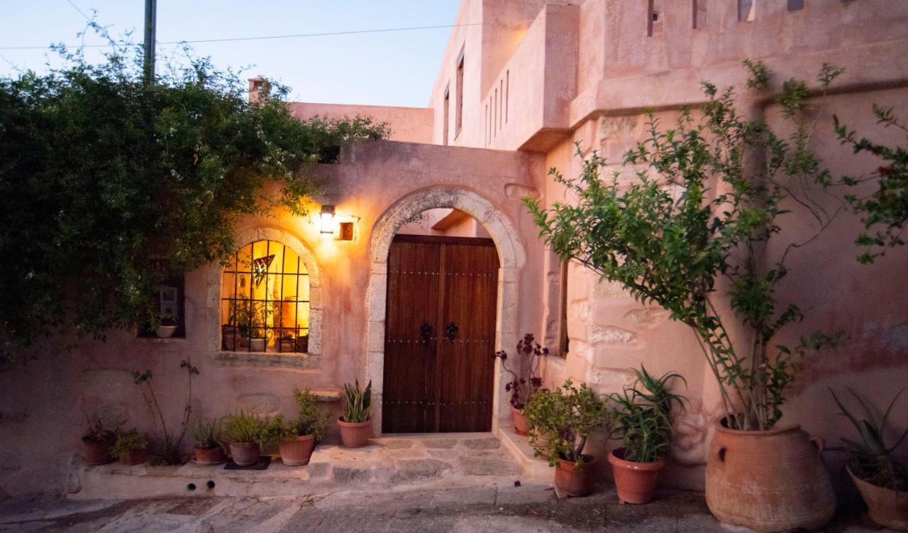 Nino'S House - In Kato Chorio Of Ierapetraヴィラ エクステリア 写真